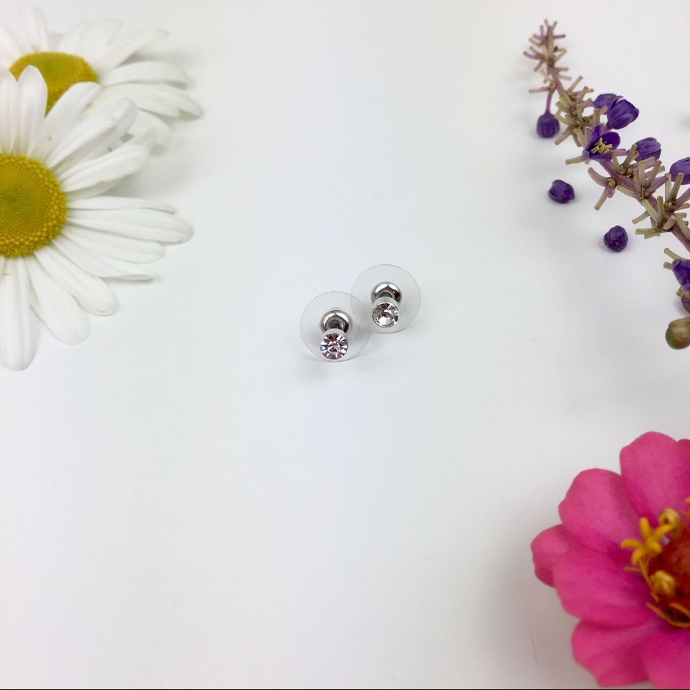 Bezel CZ Studs 💎